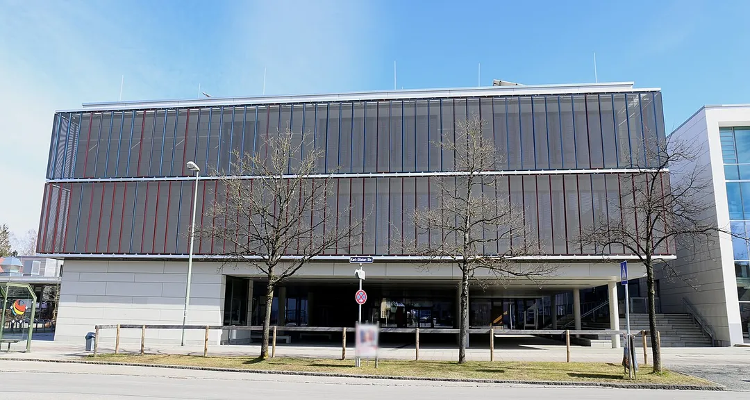 Gymnasium Ottobrunn, Karl-Stieler-Straße