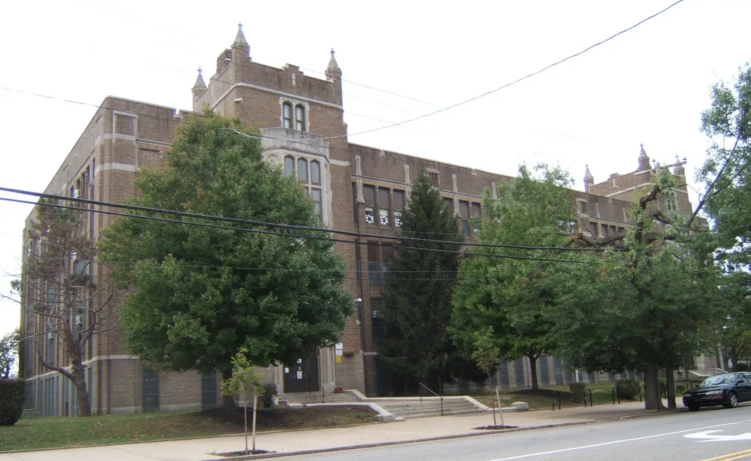 Laura H. Carnell School, 1100 Devereaux Avenue, Philadelphia, PA 19111
