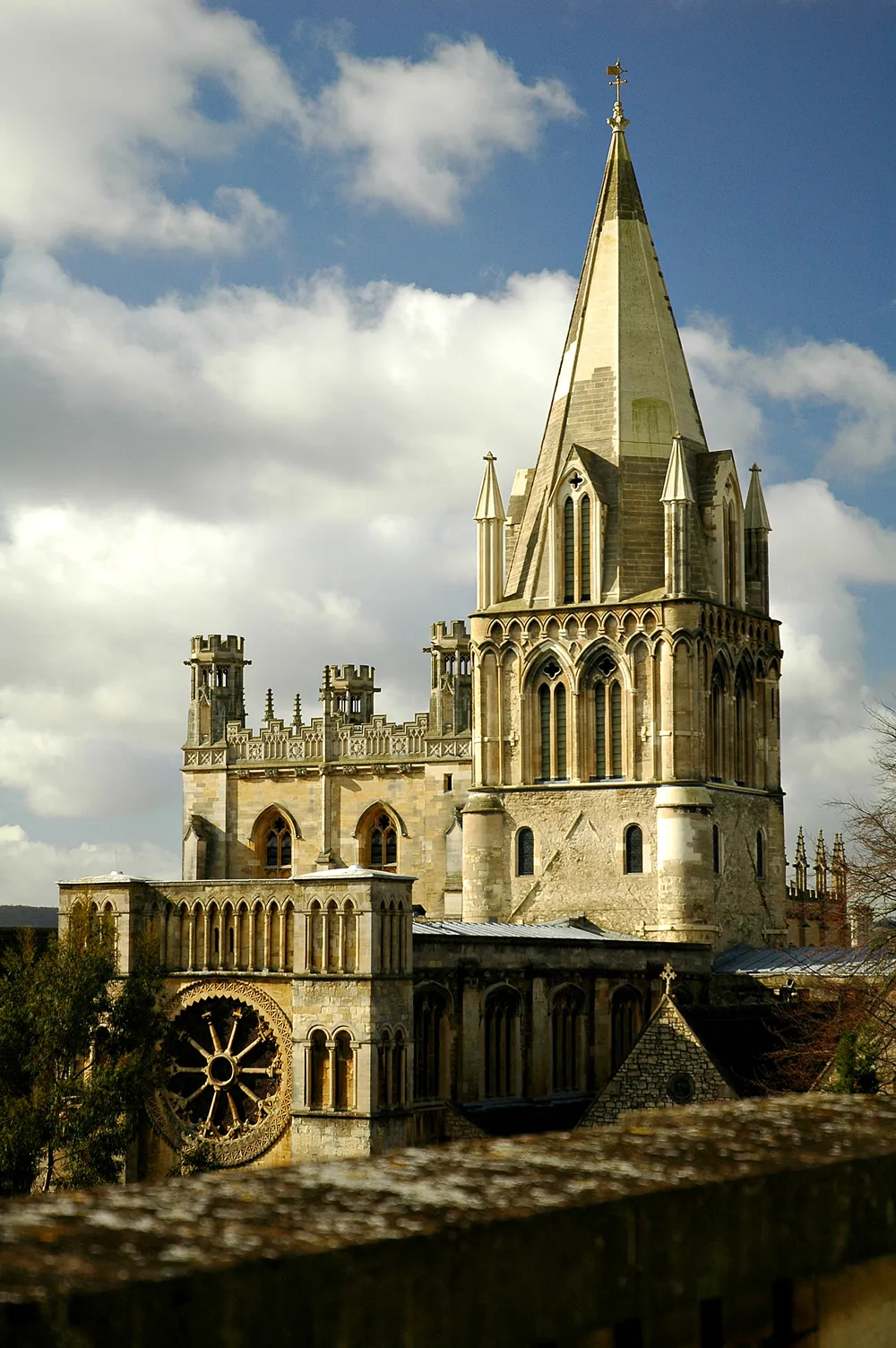 Christ Church Cathedral, the cathedral of the diocese of Oxford, which includes the City of Oxford, England, and the surrounding countryside as far north as Banbury. It is also, uniquely, the chapel of Christ Church, the largest college of the University of Oxford.