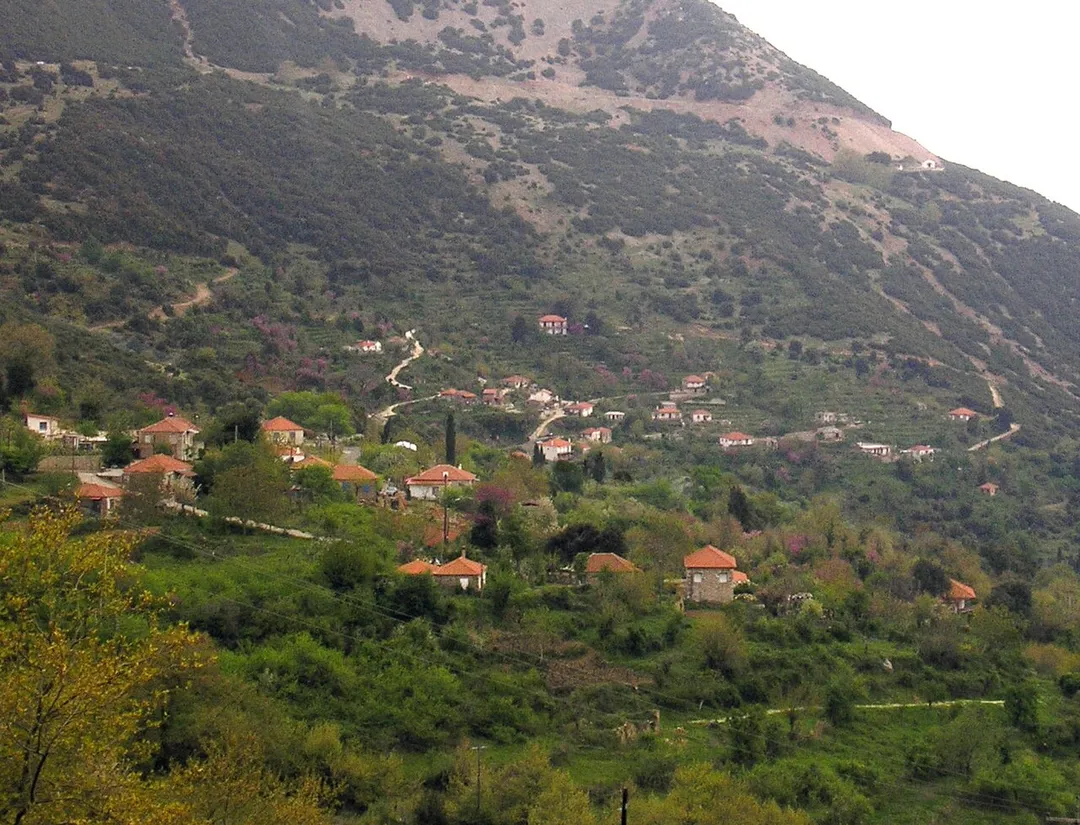 Palaiopyrgos, vilage in  Aitoloakarnania prefecture, Greece