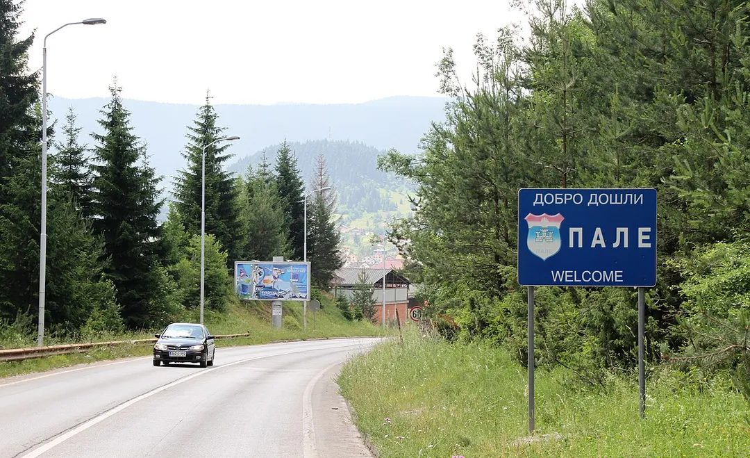 Street sign at the entrance of Pale, Republika Srpska, in Bosnia-Hercegovina.