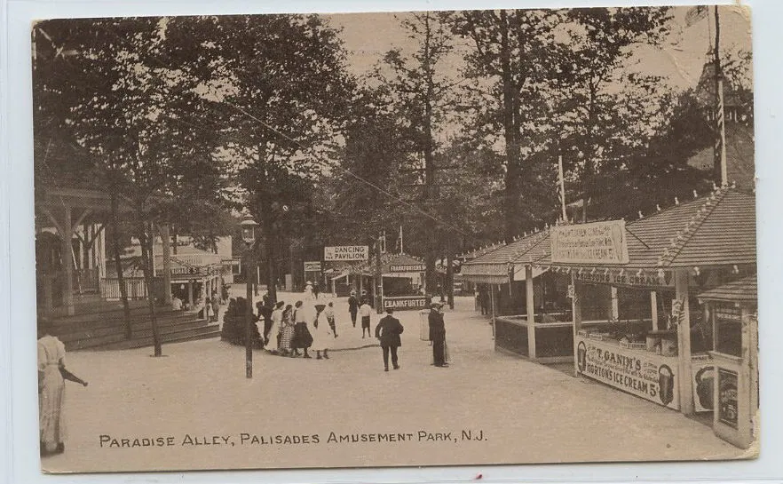 Palisades Amusement Park, early 20C (historic photo)