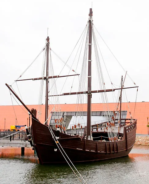 Réplica de la Carabela "La Niña", en el "Muelle de las Carabelas", paraje de La Rábida, Palos de la Frontera (Huelva).