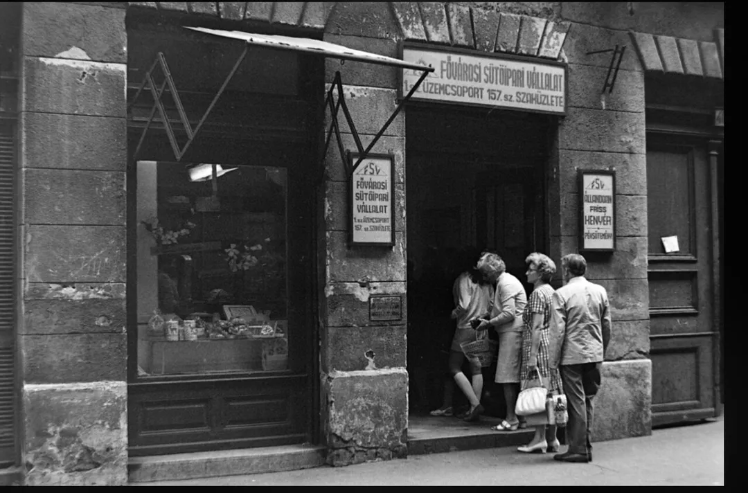 Bakery, Bródy Sándor utca 40, 1970
