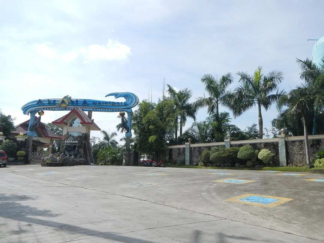 Amana Waterpark Philippines (Pandi, Bulacan)[1] 3225 Santisima Trinidad St. Bagong Barrio, [2] Pandi, Bulacan[3][4]