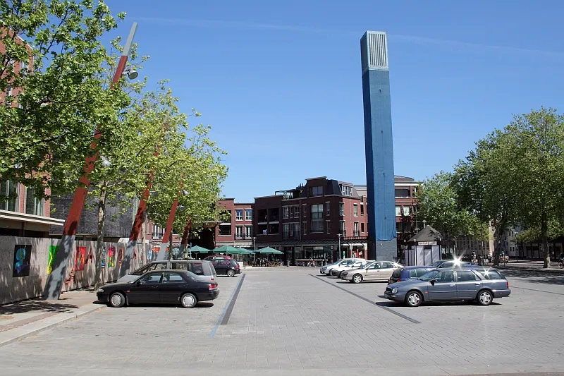 Raadhuisplein in Panningen, The Netherlands, with it's characteristic tower. Raadhuisplein in Panningen (L.), met de kenmerkende toren