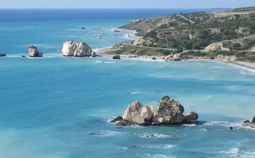 I took this photo on the way to Paphos. Πέτρα του Ρωμιού &amp; Πέτρα του Σαρακηνού.