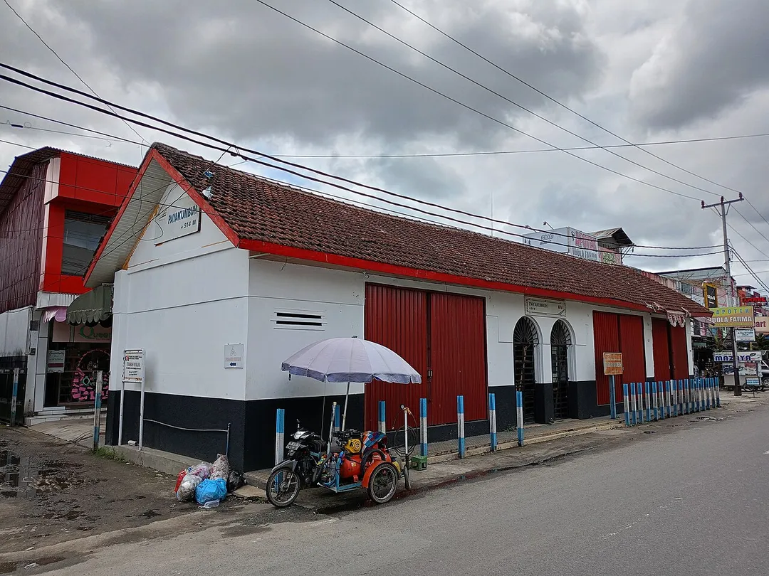 Stasiun Payakumbuh di di Parit Rantang, Payakumbuh Barat, Payakumbuh.