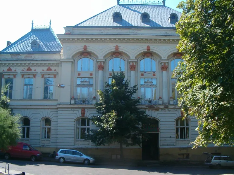 Csontváry Museum
  





Native name
Csontváry Múzeum

Location
Pécs

Coordinates
46° 04′ 38.78″ N, 18° 13′ 30.6″ E   

Established
1973

Website
http://www.pecsimuzeumok.hu/index.php?m=1&amp;s=2&amp;id=35, after first switching to English

Authority file

: Q874325
VIAF: 129840304
ISNI: 0000000122173453
LCCN: n95056025
GND: 5154720-X
J9U: 987007312437905171
WorldCat



institution QS:P195,Q874325