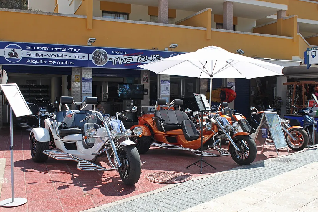 Roller and scooter rental in Peguera, Mallorca