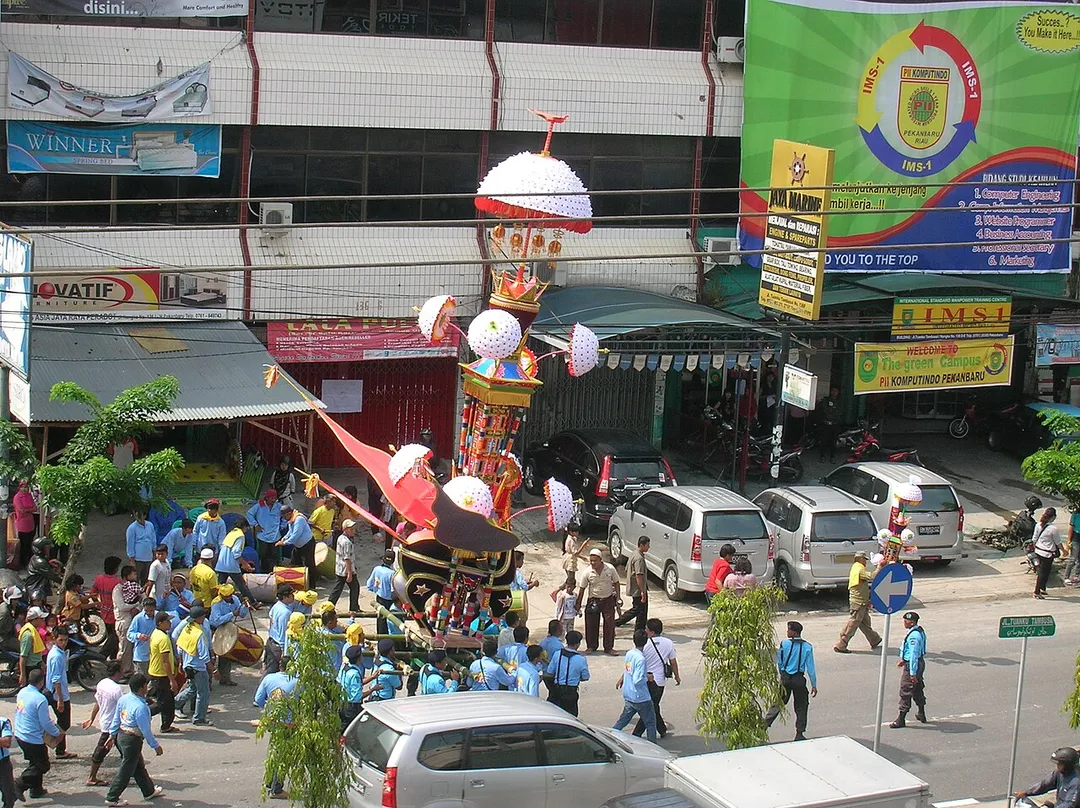 Salah satu perayaan yang dilakukan di Kota Pekanbaru