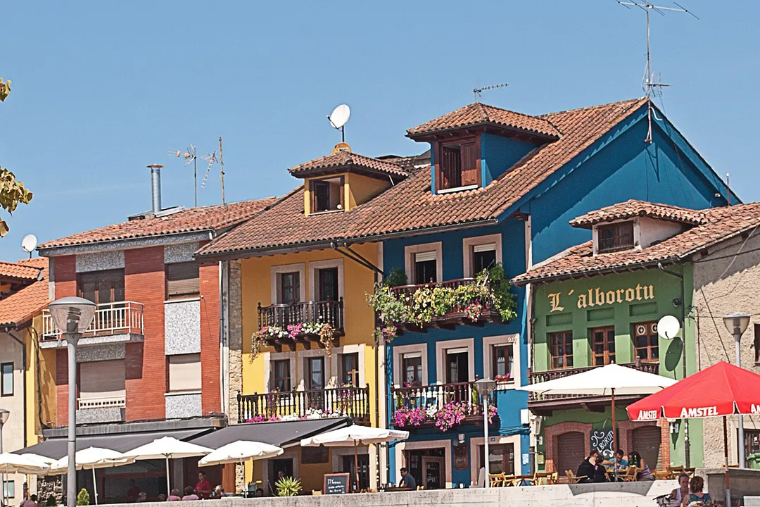 Vista del centro de la Pola de Siero, Asturias. España