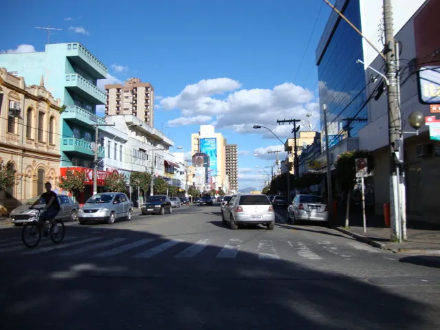 Doutor Lisboa Avenue, Pouso Alegre/MG - Brazil.