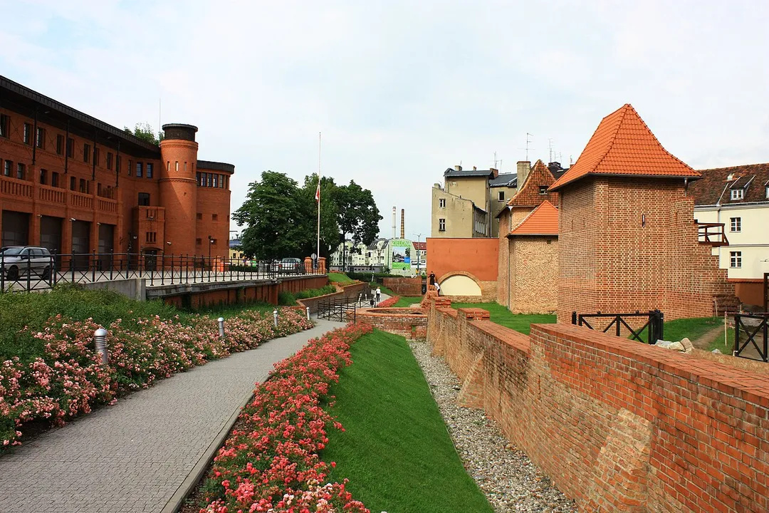 Poznań, baszta, XIII, XV