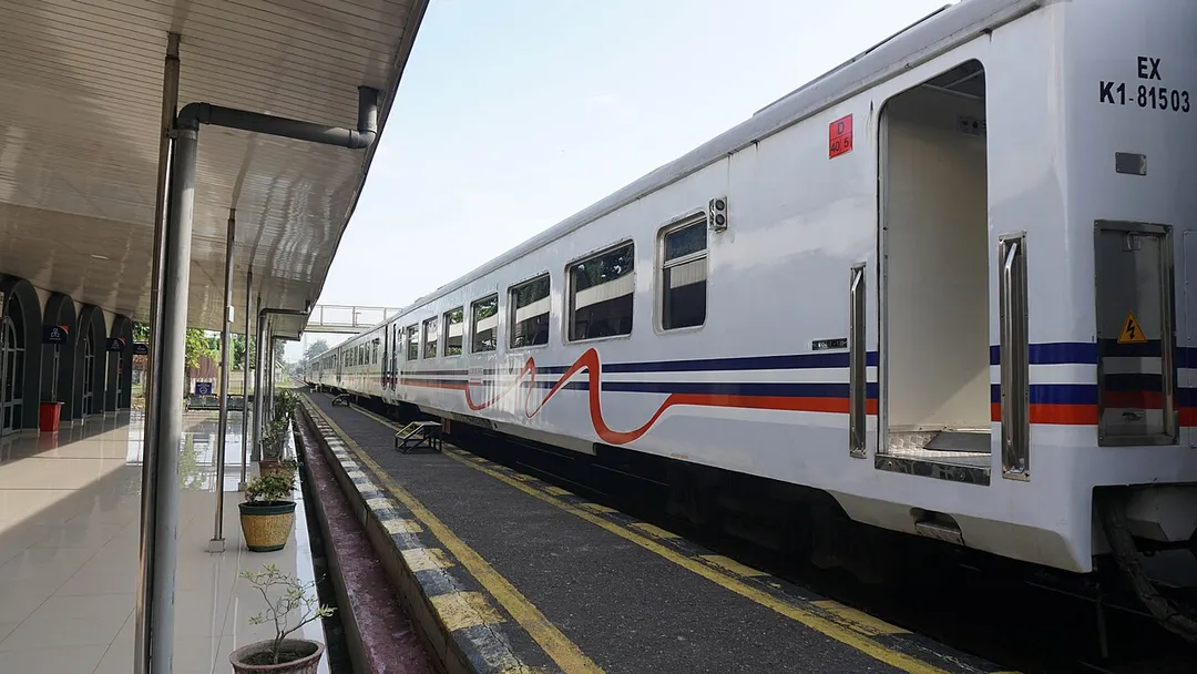 Prabumulih Station Platform