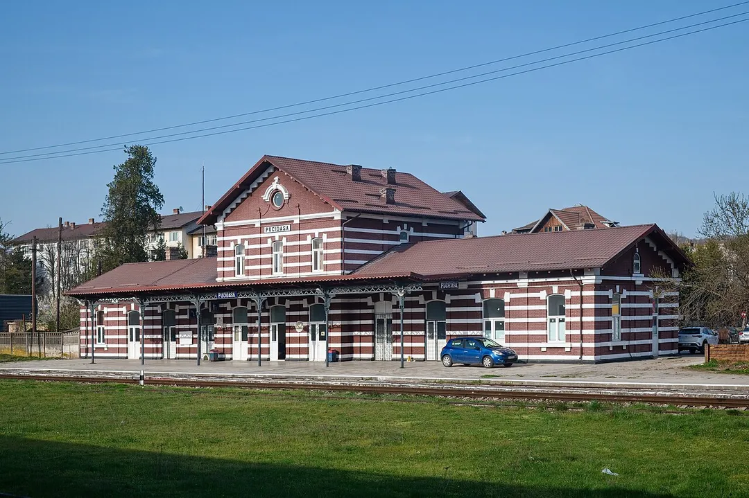 Pucioasa train station, Romania