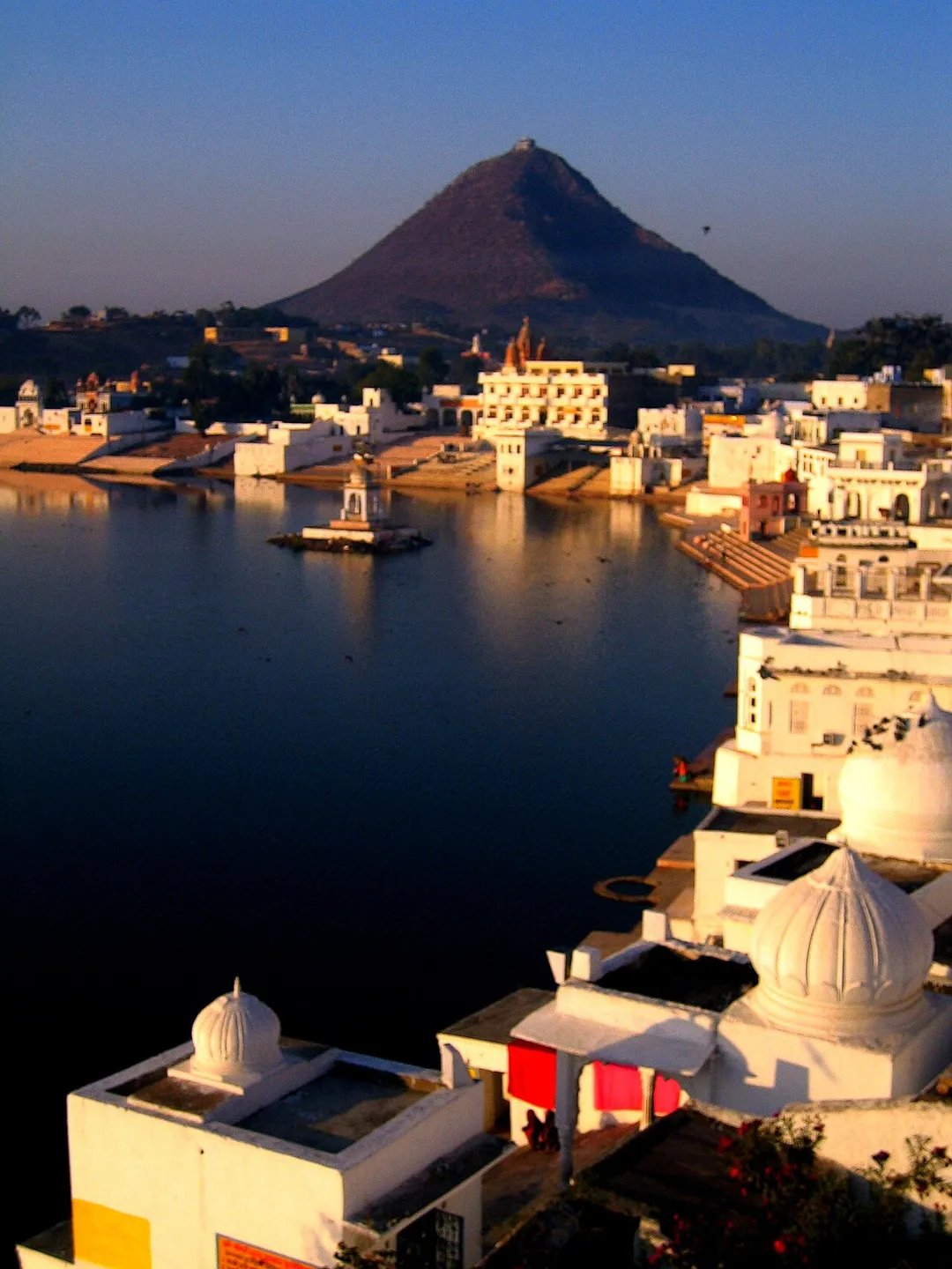 Ghats at Pushkar lake, Rajasthan.