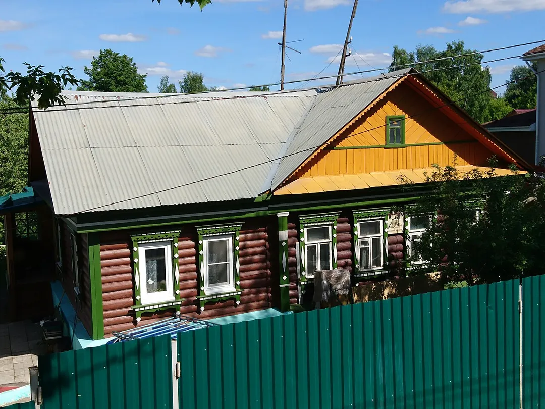 Дом, где размещался первый Пушкинский Совет рабочих и солдатских депутатов: шоссе Ярославское, 50, Пушкино, Московская область