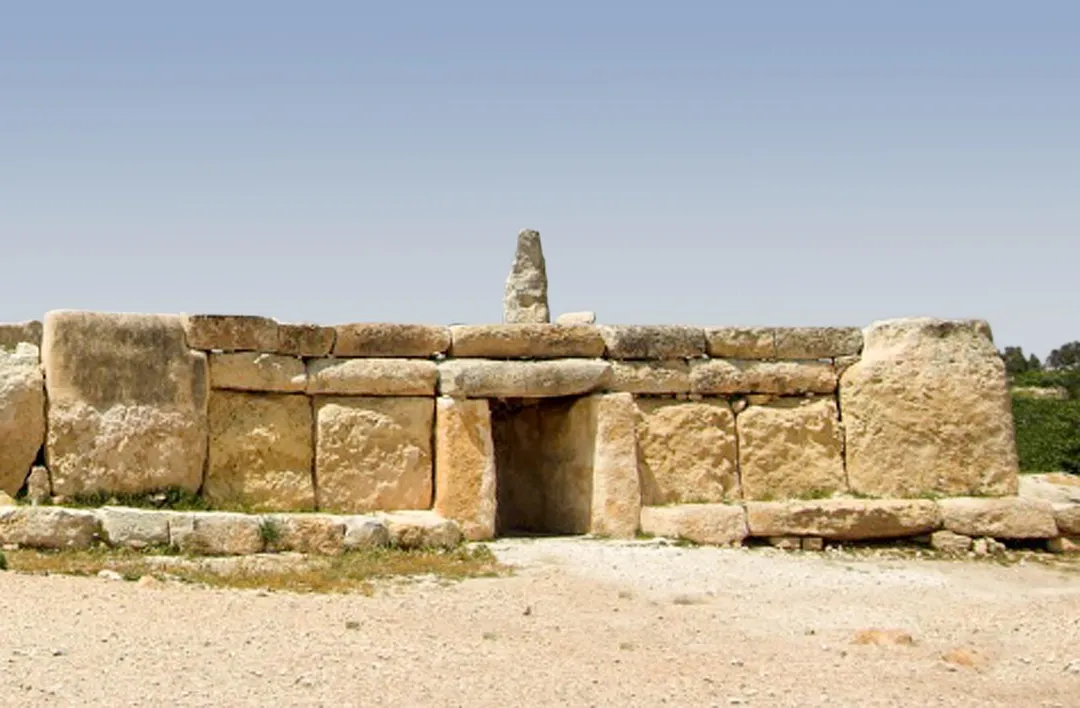 This media is about Maltese cultural property with inventory number 25.