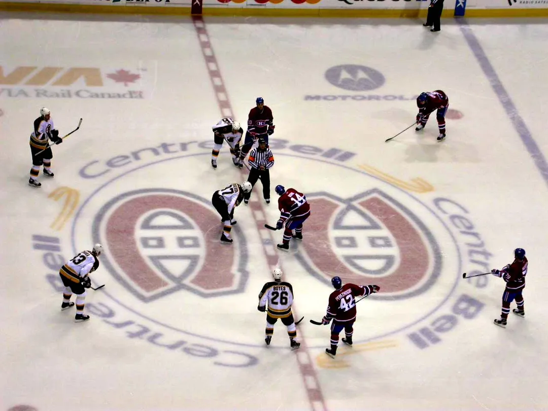 Canadien de Montréal affronte les Bruins de Boston au Centre Bell à Montréal