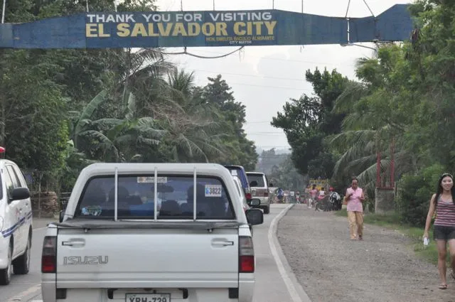 El Savador City Marker