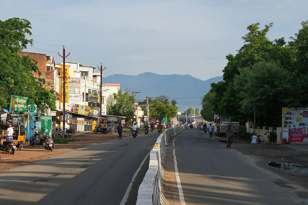 View to NW, PAC Ramasamy Raja Salai (Rajapalayam - Vembakottai Road,  SH-186), PSK Nagar, Rajapalayam, Virudhunagar, Tamil Nadu, India