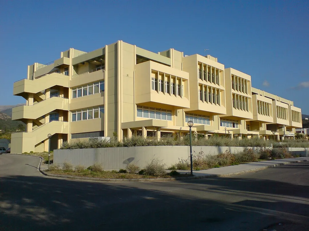 Library &amp; Information Service (LIS) - University of Patras, Greece.
Taken in the evening of 11-07-2007.