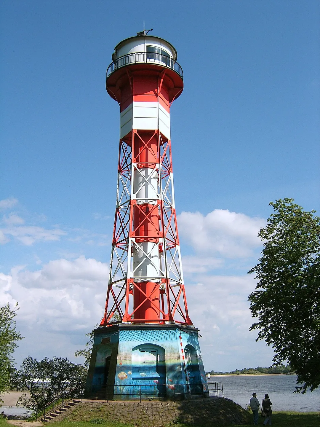 Leuchtturm Unterfeuer Wittenbergen in Hamburg-Rissen, Falkensteiner Ufer