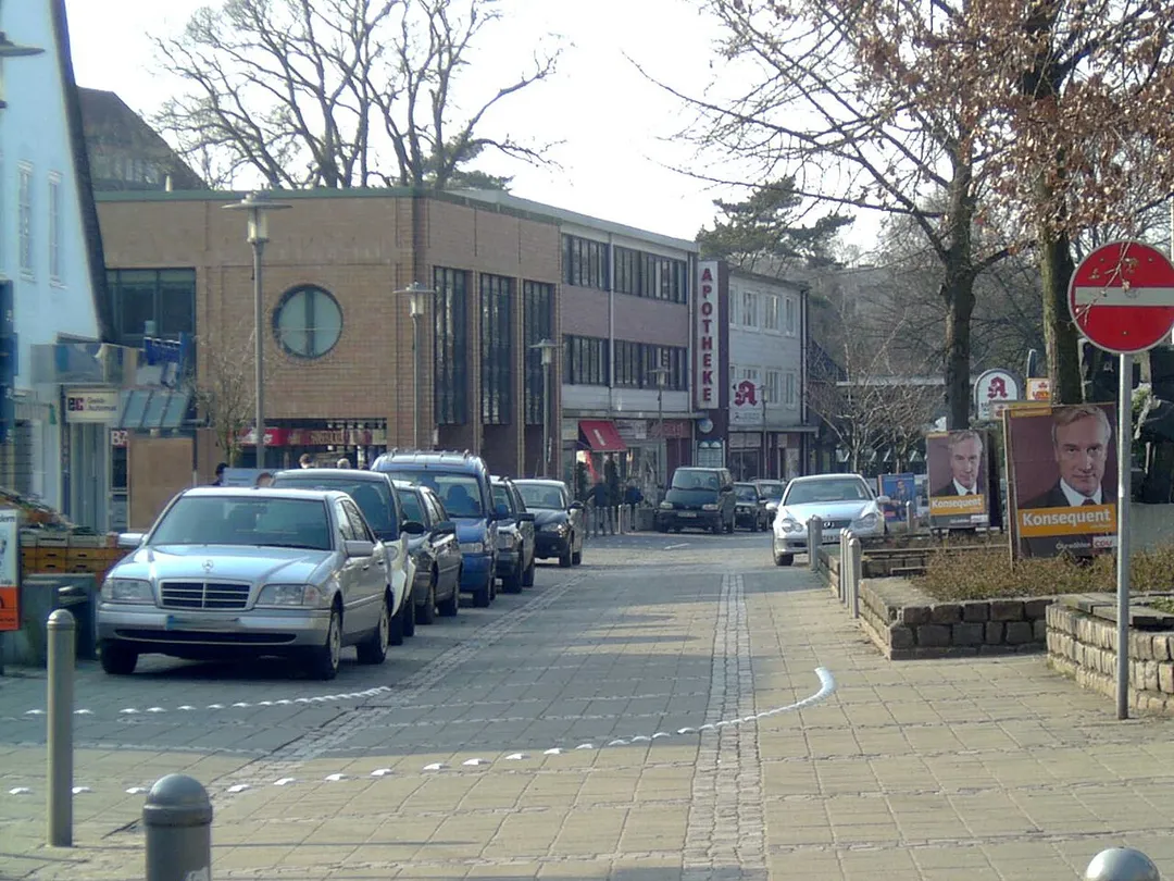 Wedeler Landstraße in de:Hamburg-Rissen