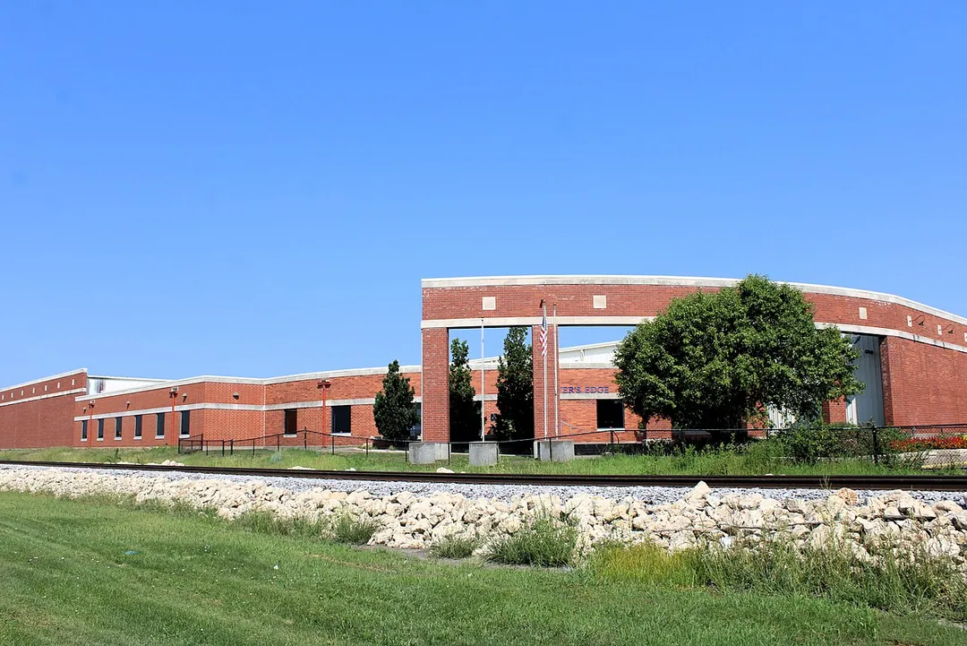 The River's Edge in Davenport, Iowa is a multi-sport facility housing an indoor turf and Olympic sized ice rink.