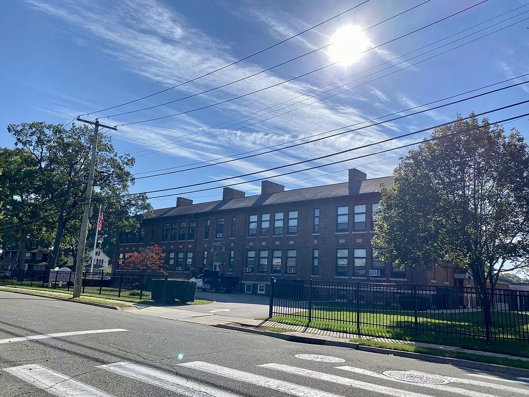 The Roslyn Union Free School District's Heights School, Roslyn Heights, Long Island, New York October 14, 2021. This is one of the three elementary schools operated by the Roslyn Union Free School District.