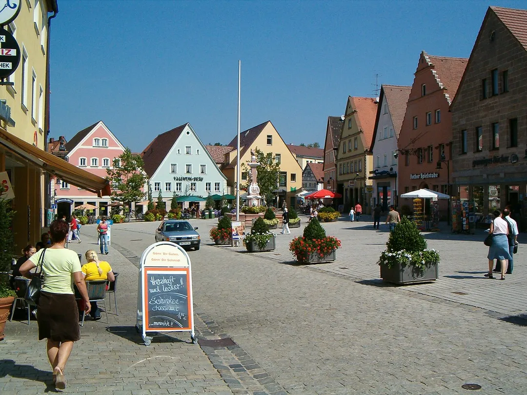 picture of market square, Roth, Bavaria, Germany, summer 2005