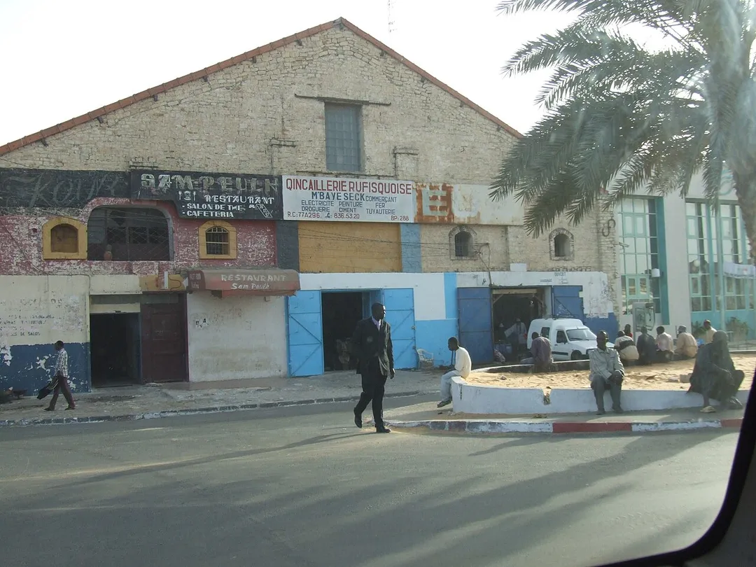 Une quincaillerie à Rufisque (Sénégal)
