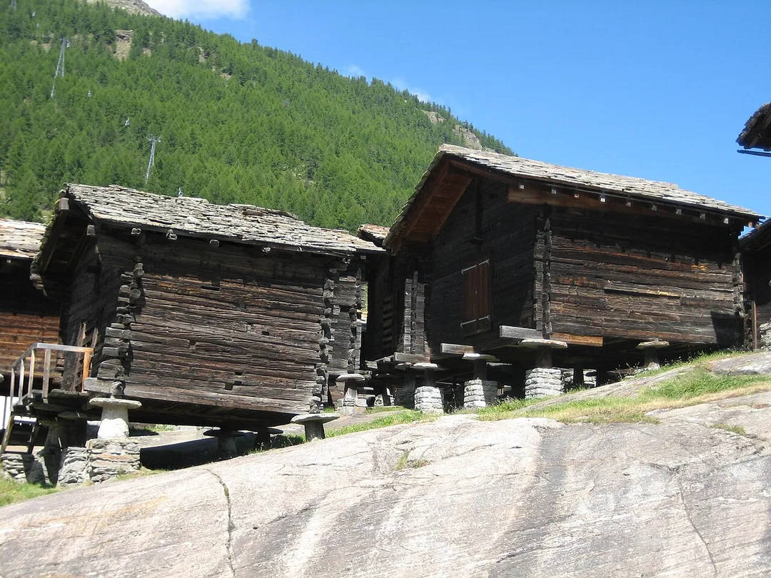 Raccards à Saas Fee en Valais