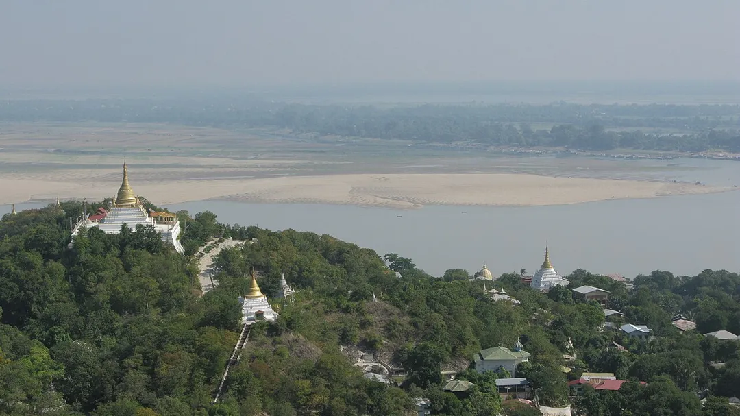 Sagaing with numerous Buddhist monasteries is an important religious and monastic centre in Myanmar. Sagaing, Zeyapura, Myanmar.