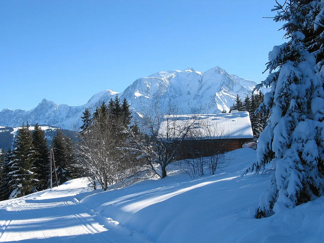 Saint-Gervais-les-Bains
(Haute-Savoie - France), the Mont Blanc massif viewed from the lieu-dit place of the "Pierre Platte".