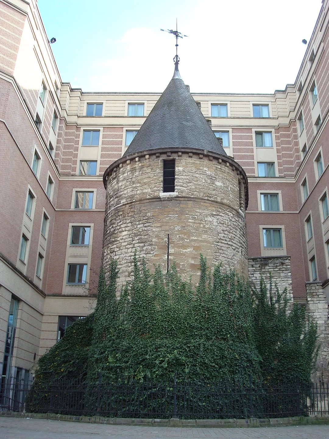 This is a photo of a monument in Brussels, number: