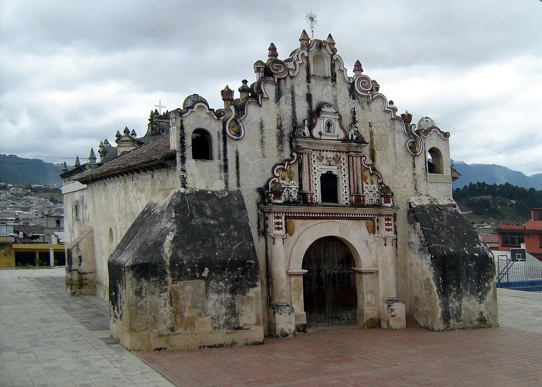 The Church of San Jacinto, in Salcajá (Guatemala), built in 1524.