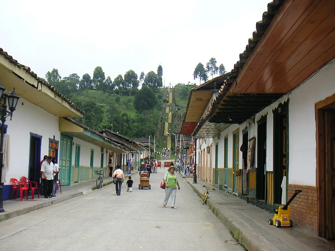 Description: Salento, Departamento del Quindio, Colombia

Source: Louise Wolff (darina), March 2005