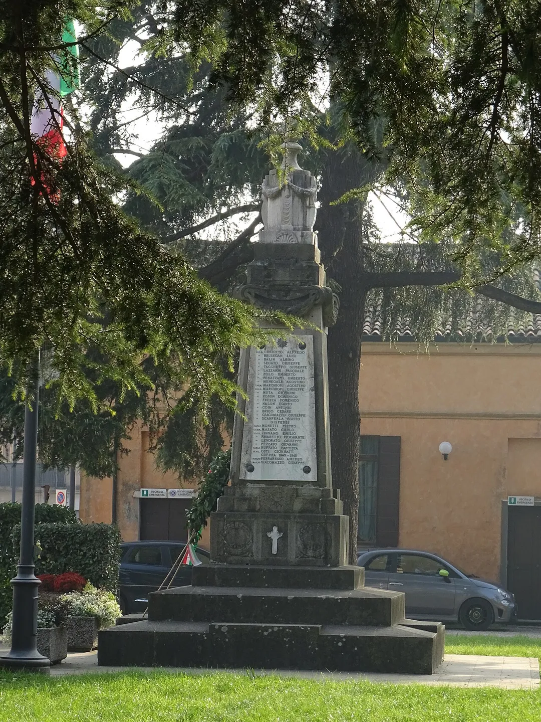 Sambruson (Dolo, Veneto, Italy) - War memorial