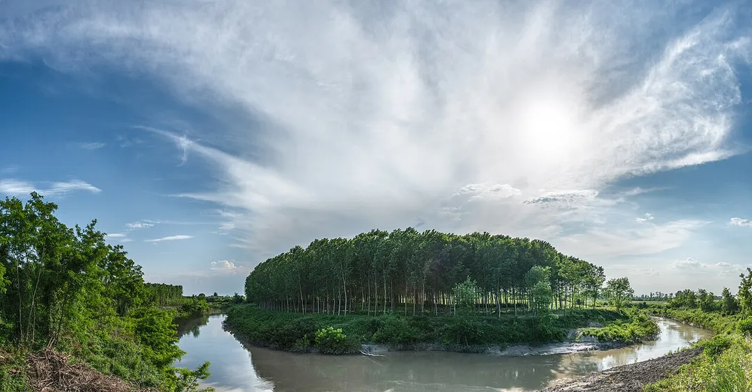 Secchia Riverbend - San Benedetto Po, Mantova, Italy