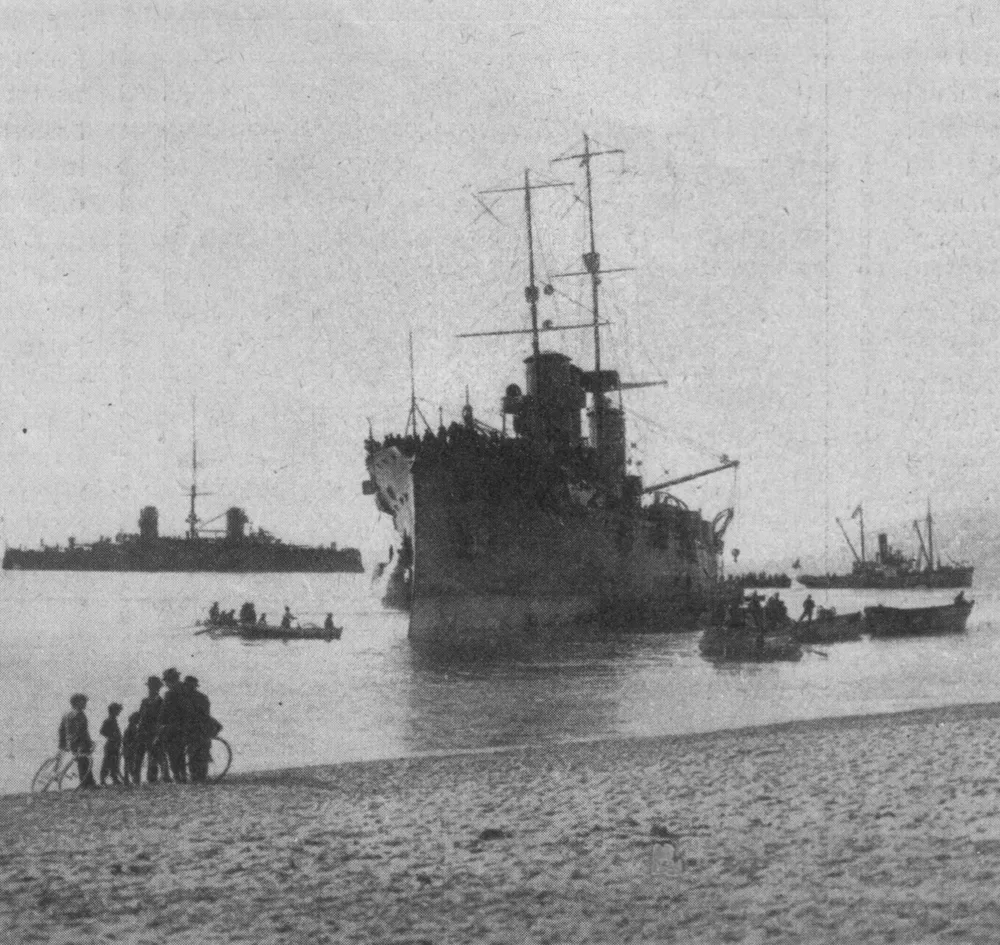 The Italian armoured cruiser San Giorgio (launched 1908) stranded at strait of Messina in 1913.