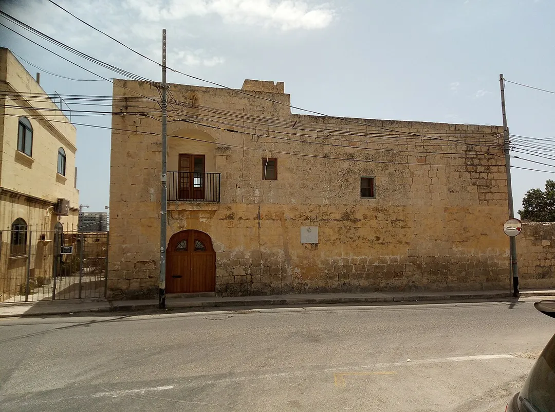 Ir-razzett li waqt l-Irvell kontra l-Franċiżi, kien użat fl-1799 minn Vinċenzo Borġ mlaqqam "Brared", bħala l-kwartieri tiegħu.