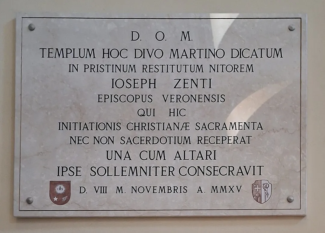 Chiesa di San Martino Vescovo (San Martino Buon Albergo) - Lapide di consacrazione a San Martino