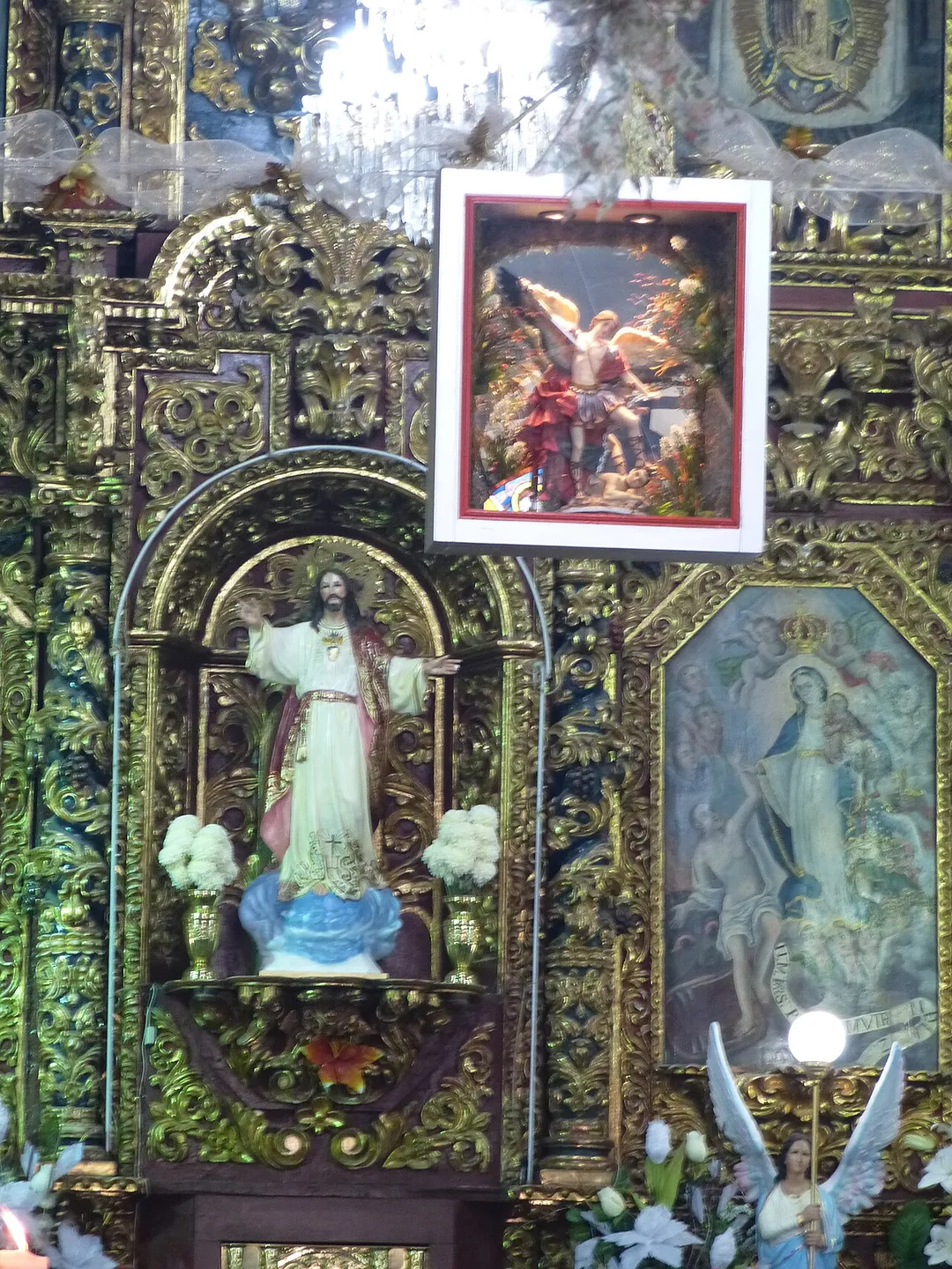 This is a photo of a monument in Mexico, identified by ID