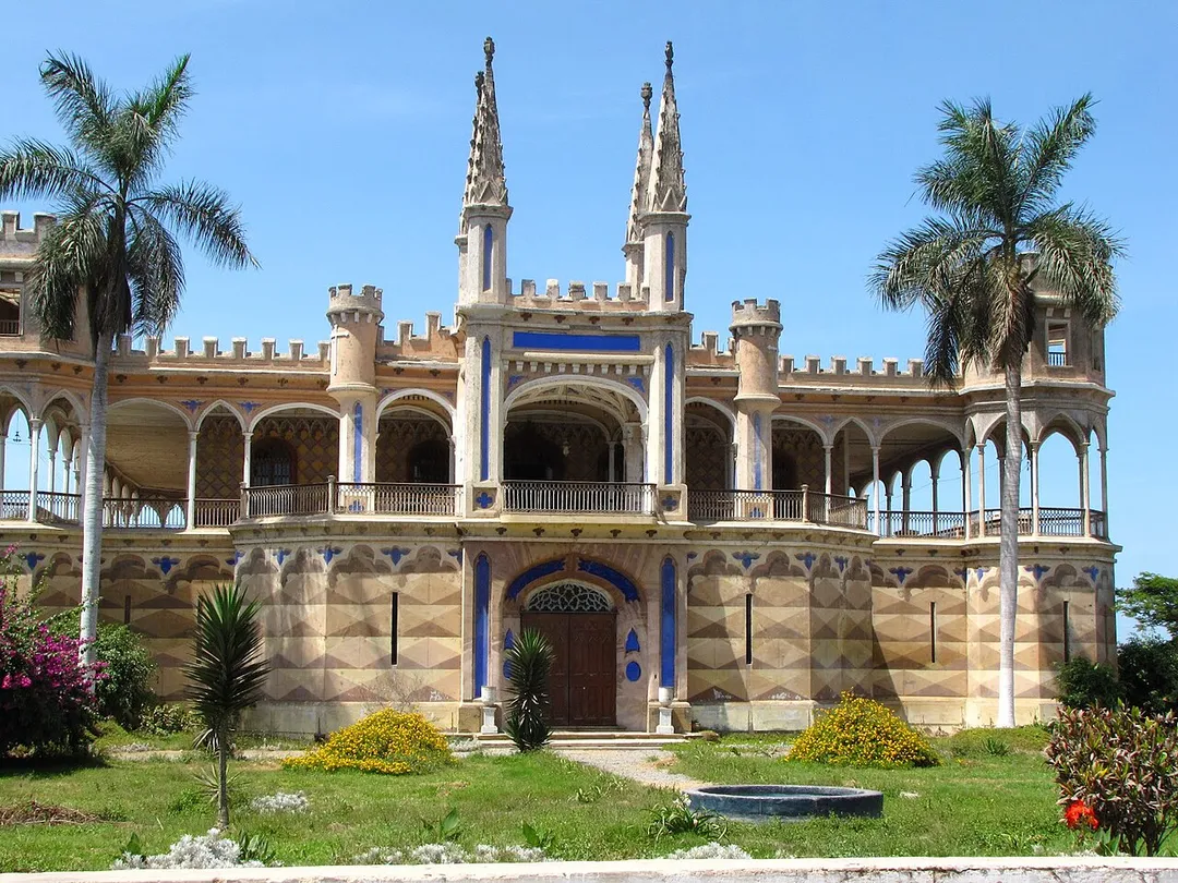 Castillo Unanue - Cañete