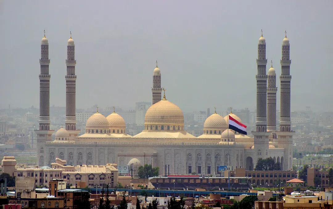 Al Saleh Mosque - Sana'a 2013