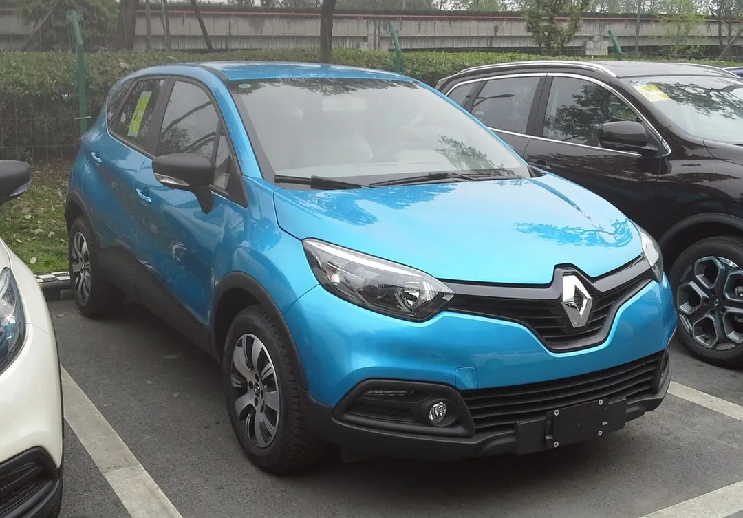 Renault Captur photographed in Chengdu, Sichuan province, China.