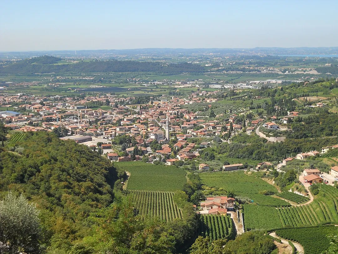 Vista di Sant'Ambrogio di Valpolicella