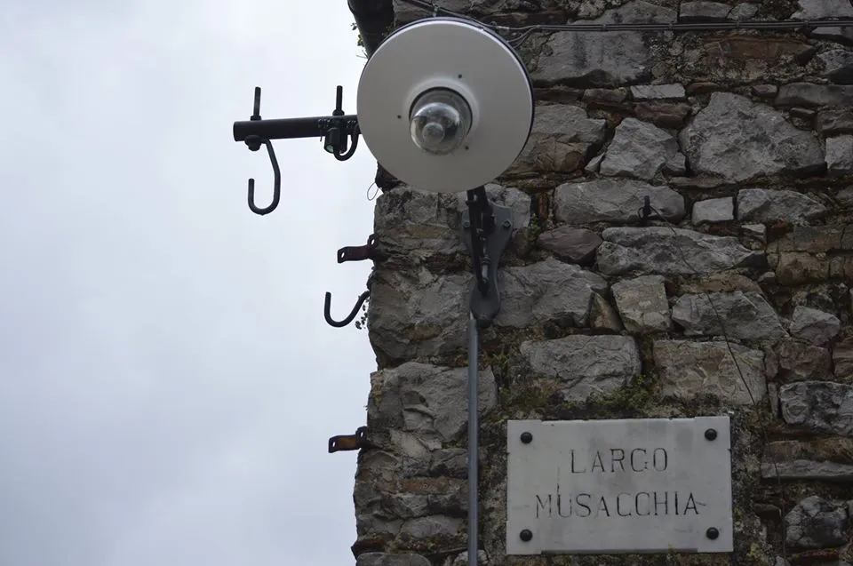 Largo della famiglia albanese Musacchia (Muzaka) a Santa Cristina Gela (PA).